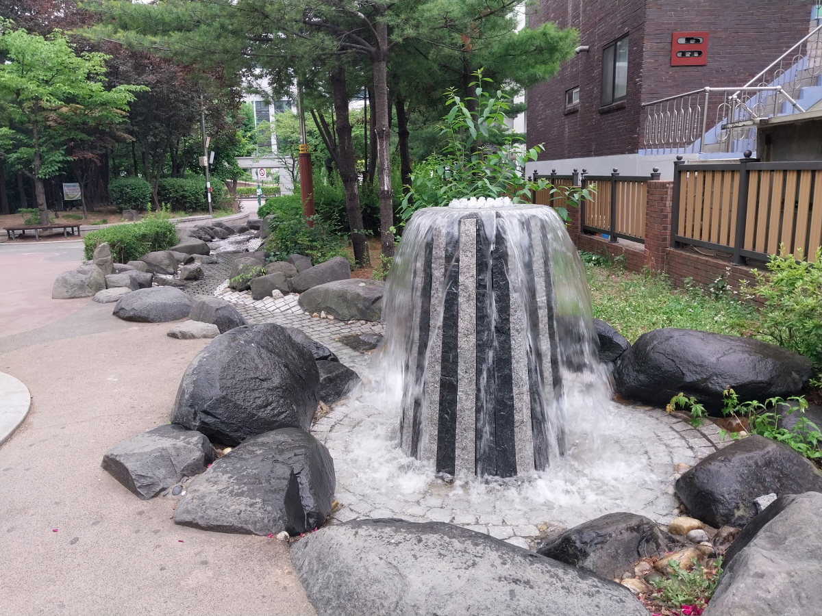 다솔공원 계류 사진